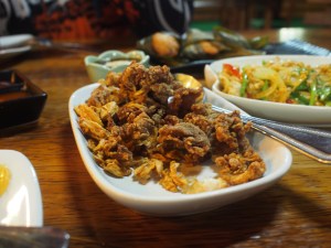 Moo todt gatiam, deep fried pork with garlic